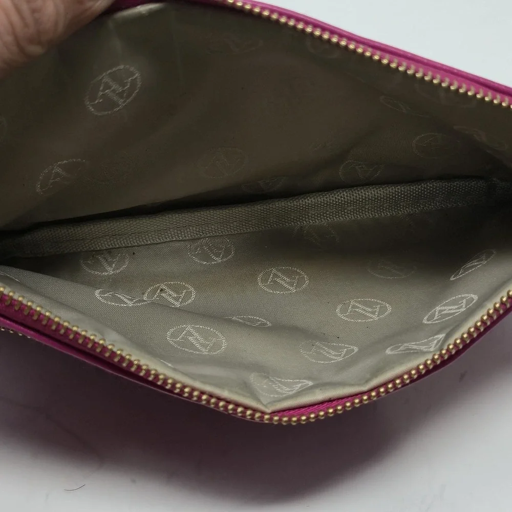 Adrienne Vittadini Studio Hot Pink Magenta Wristlet Clutch Pouch Zip Wallet